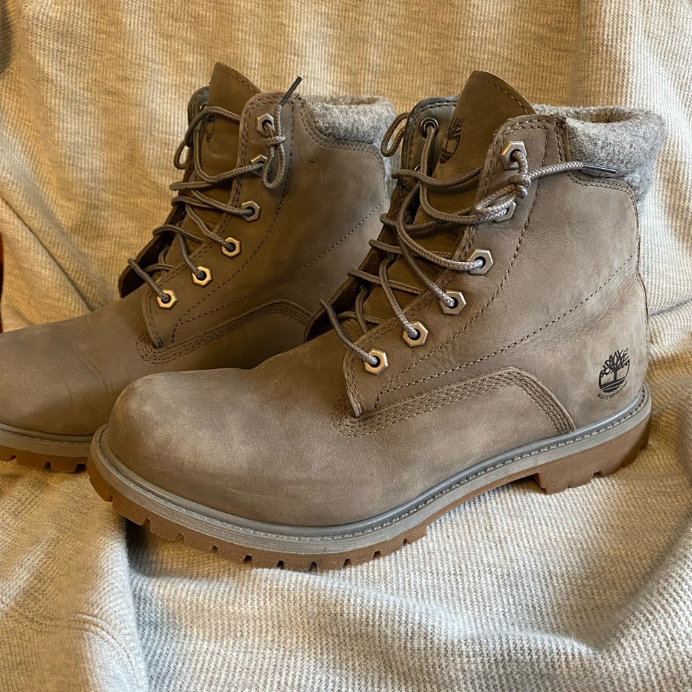 EUC Timberland Boots